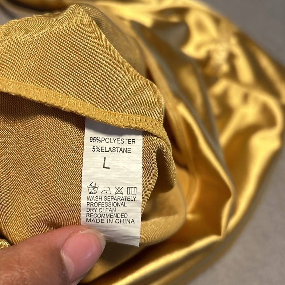 Womens Gold Satin Wireless Leotard Bodysuit w/ Adjustable Straps - Size L - Picture 11 of 11
